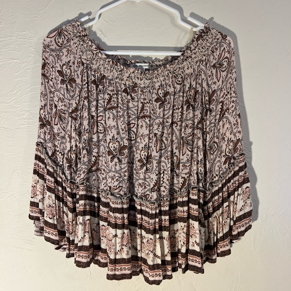 Off the shoulder flowy crop top, size M